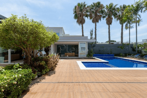 Sobrado à venda em Campinas, Loteamento Mont Blanc Residence, com 3 suítes, com 538.7 m²