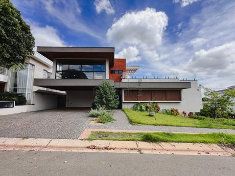 Sobrado à venda em Campinas, Swiss Park, com 3 suítes, com 438 m²