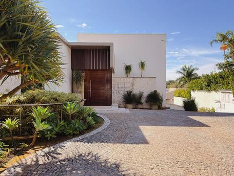 Sobrado à venda em Campinas, Residencial Parque das Araucárias, com 6 suítes, com 650 m²