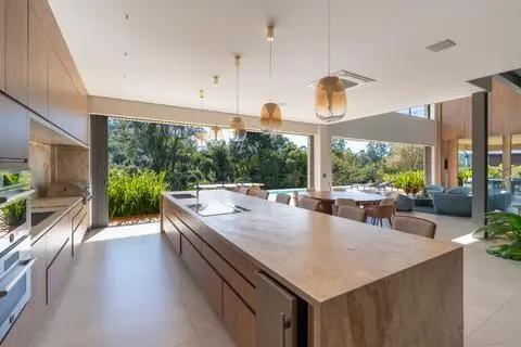Sobrado à venda em Campinas, Loteamento Residencial Entre Verdes (Sousas), com 4 suítes, com 710 m²