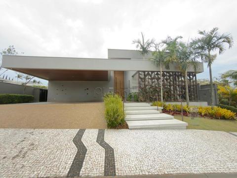 Sobrado à venda em Valinhos, Dois Córregos, com 4 suítes, com 540 m², Residencial Ypê Dourado