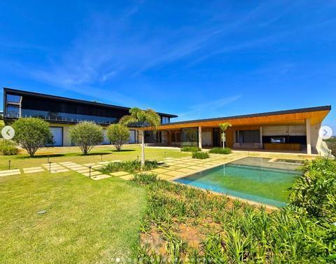 Sobrado à venda em Bragança Paulista, Condomínio Quinta da Baroneza II, com 6 suítes, com 1111.33 m²