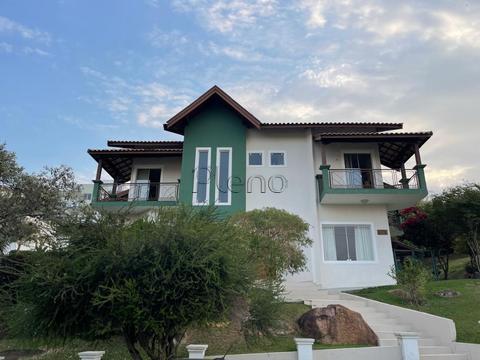 Casa a Venda no Condomínio Moinho de Vento em Valinhos, no bairro Pinheiro.