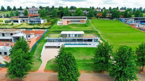 Sobrado à venda com 6 suítes no Condomínio Quinta da Baroneza II em Bragança Paulista