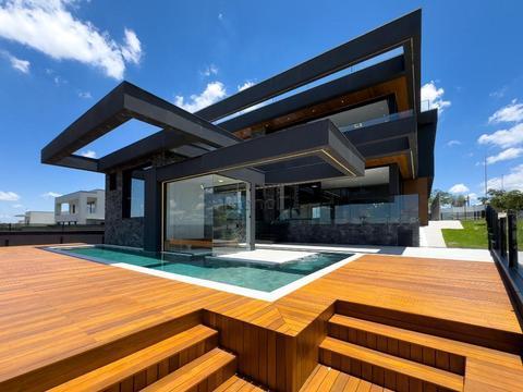 Casa à venda com 5 suítes no Mont Blanc Residence, em Campinas