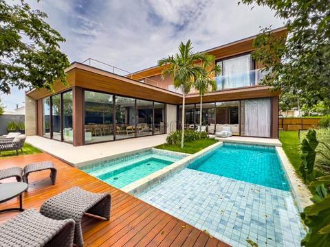 Sobrado à venda em Campinas, Loteamento Mont Blanc Residence, com 4 suítes, com 528.21 m²