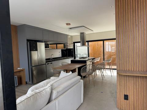 Sobrado à venda em Campinas, Região do Alphaville, com 3 quartos, com 140 m², Alpha Housing